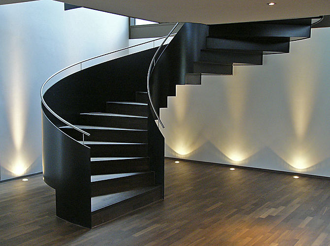 Création d'escalier en béton à Rennes-en-Grenouilles